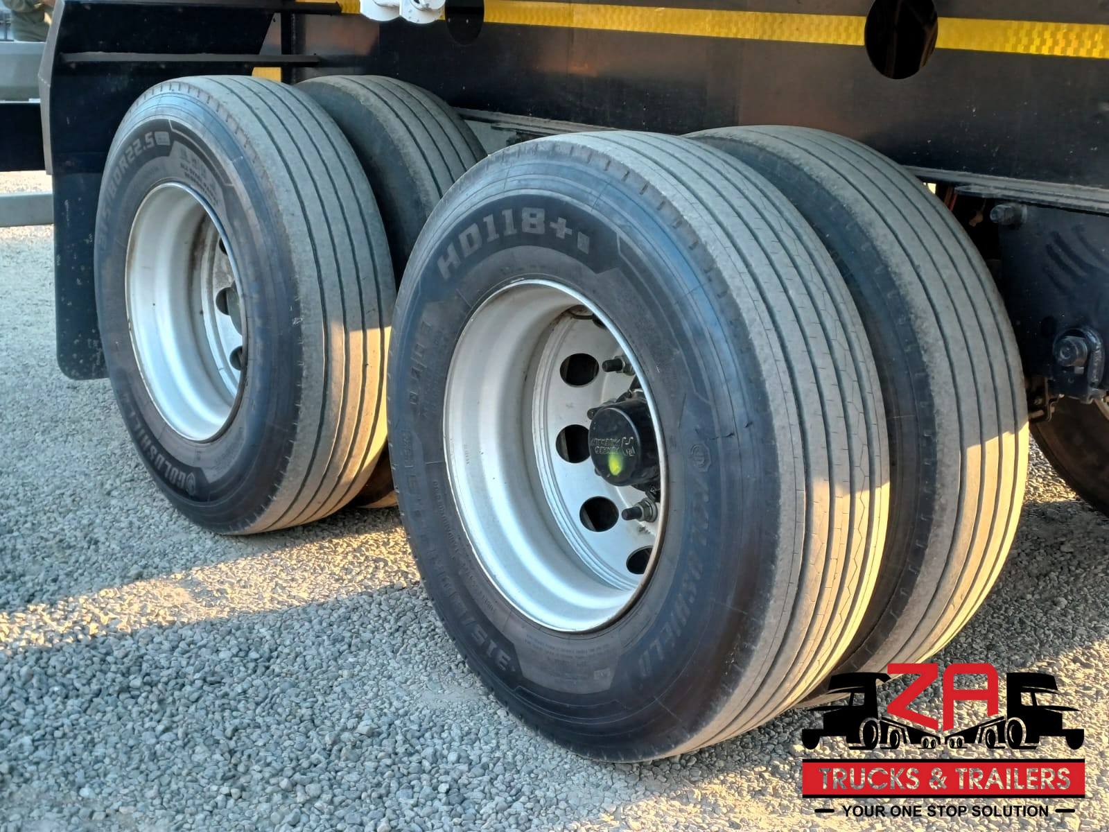 2023 PARAMOUNT SUPERLINK TAUTLINERS